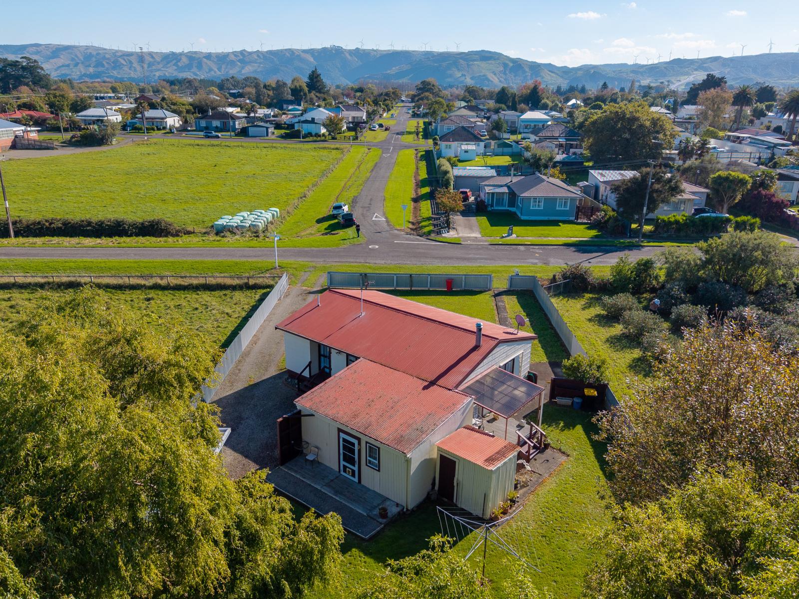 16 Burgoyne Street, Woodville