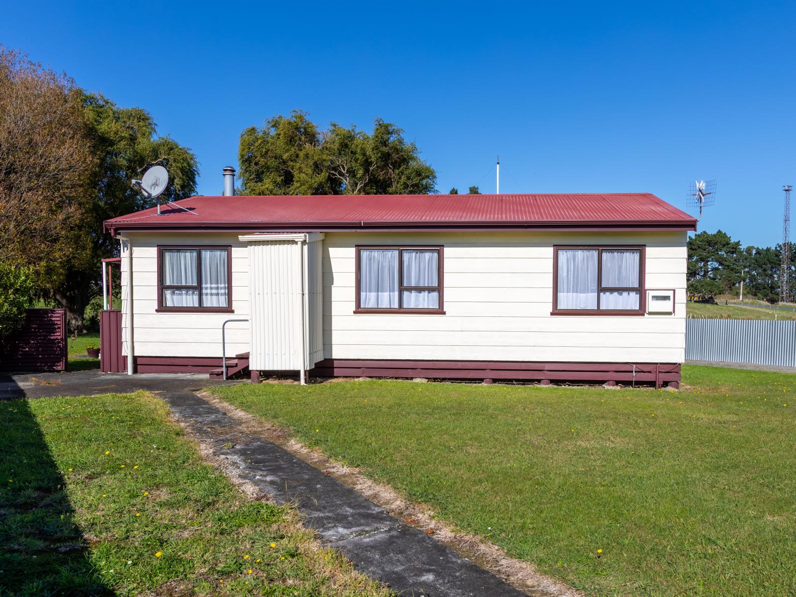 16 Burgoyne Street, Woodville