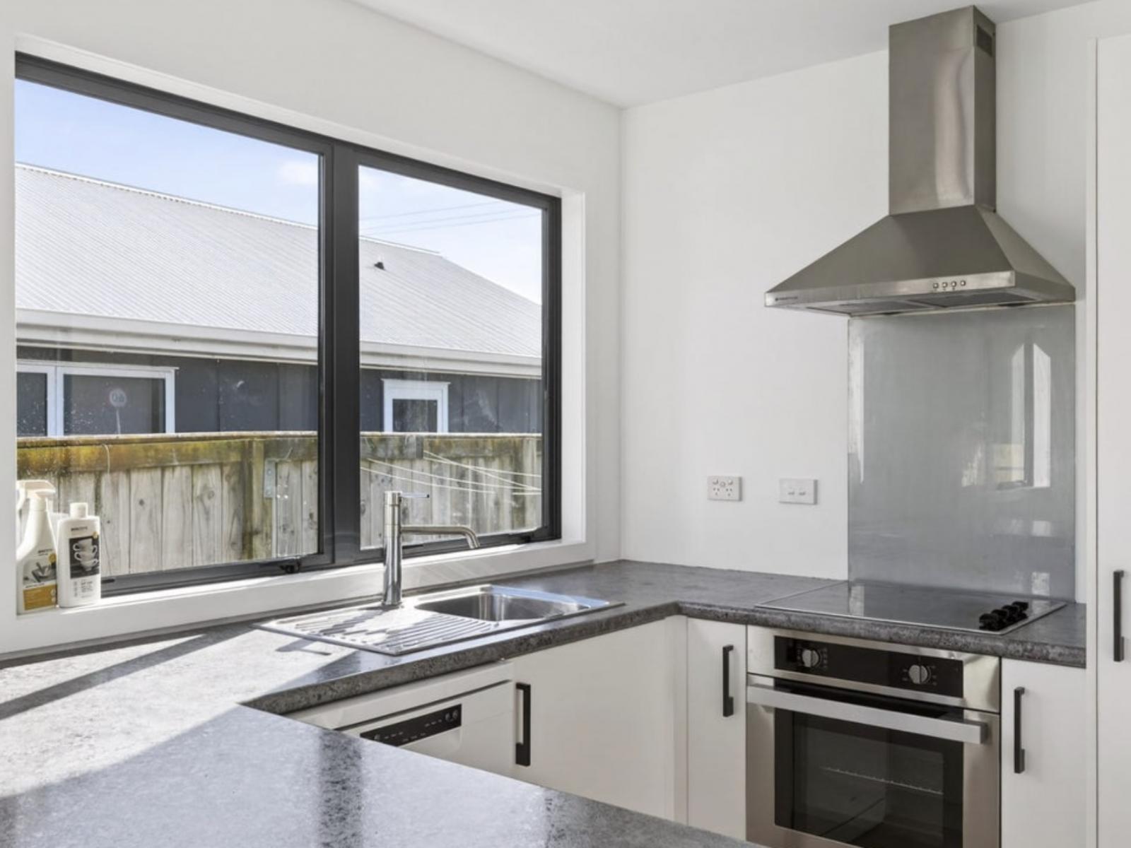 18 Tuamotu Park, Wainui