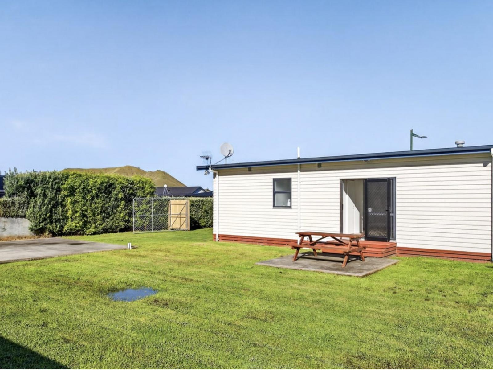 18 Tuamotu Park, Wainui