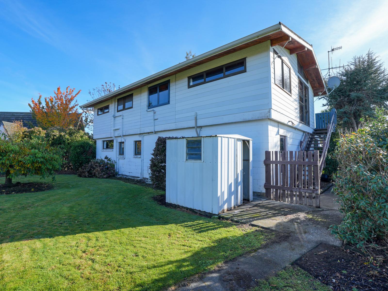 23 and 25 Swale Street, Otautau