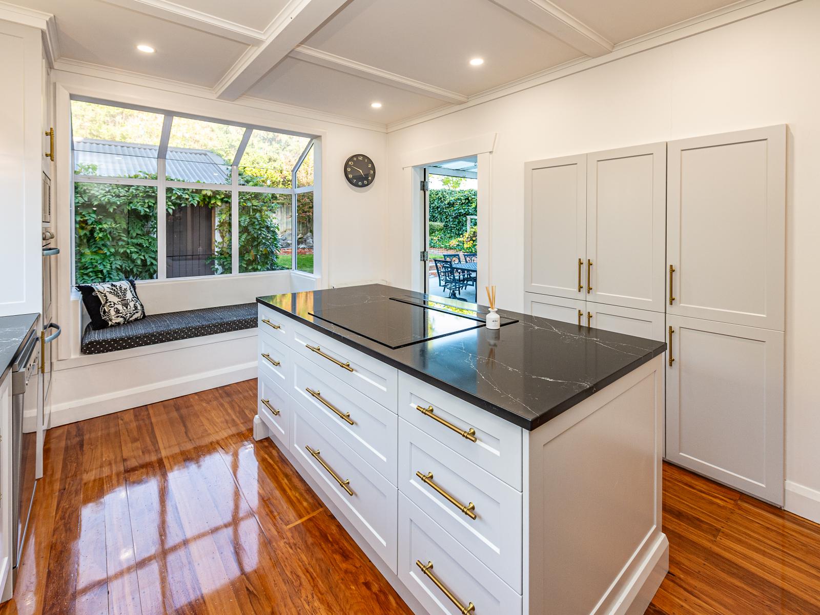 12 Brassey Road, St Johns Hill