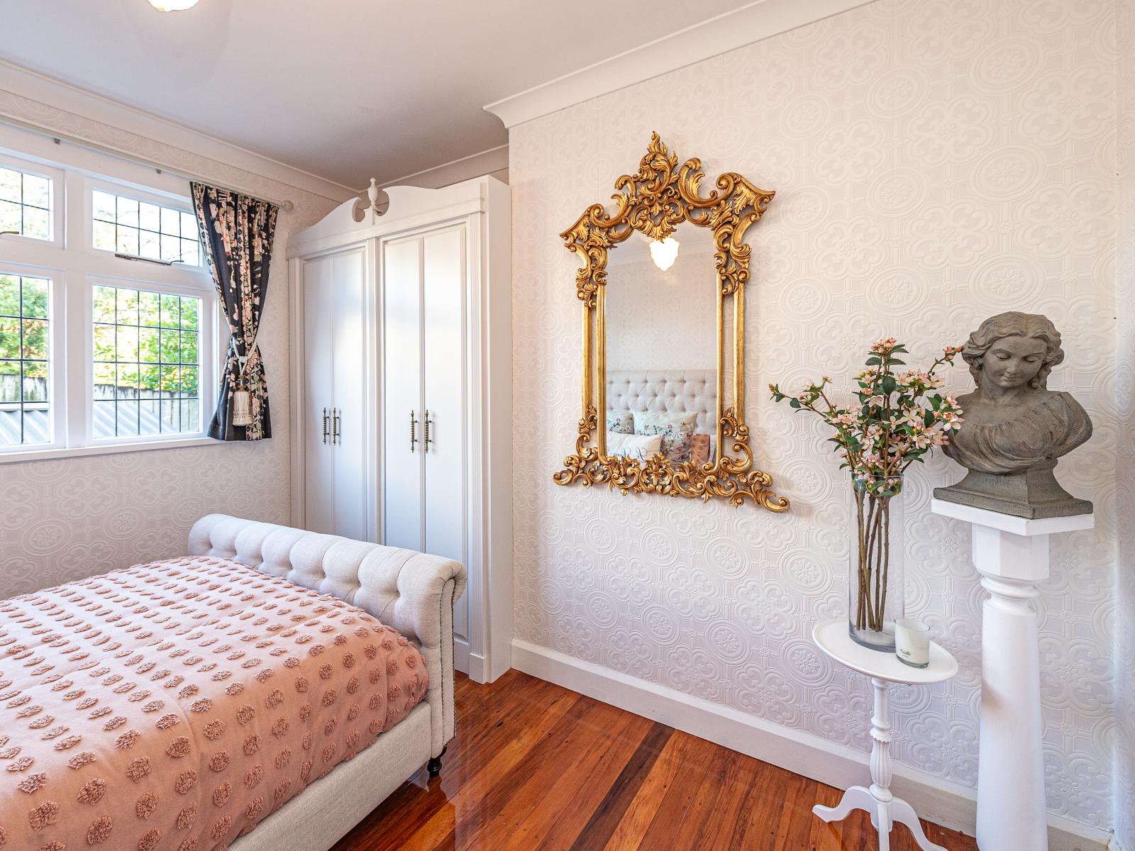 12 Brassey Road, St Johns Hill