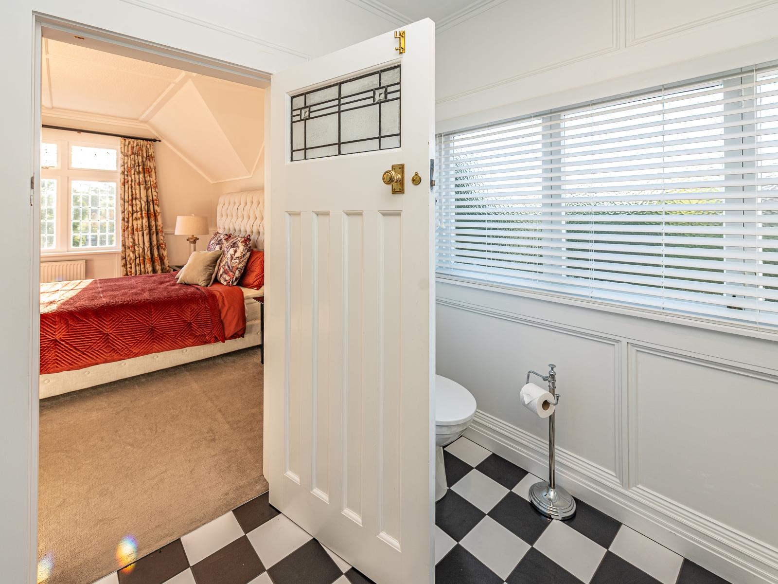 12 Brassey Road, St Johns Hill