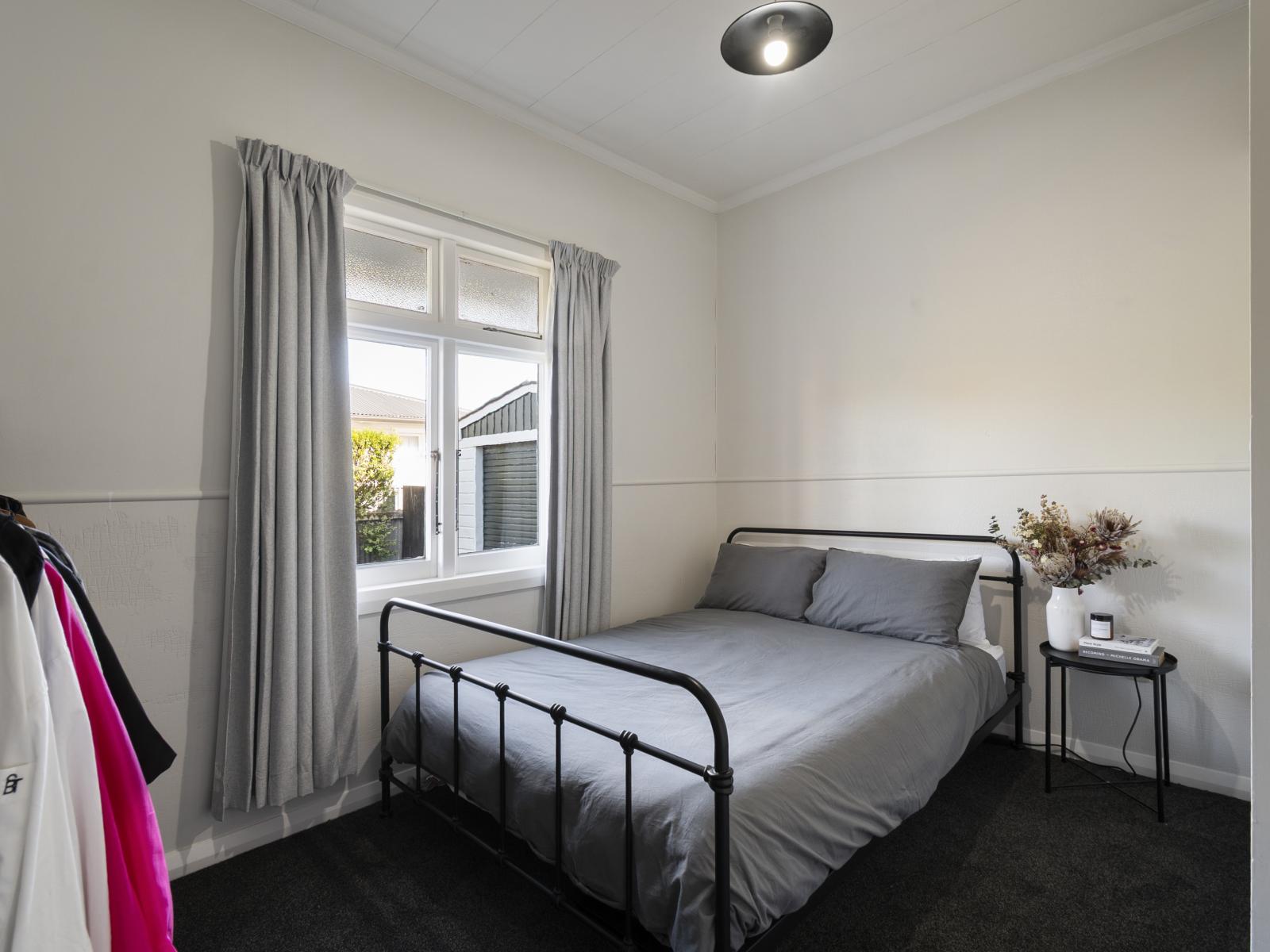 33 Featherston Street, Takaro