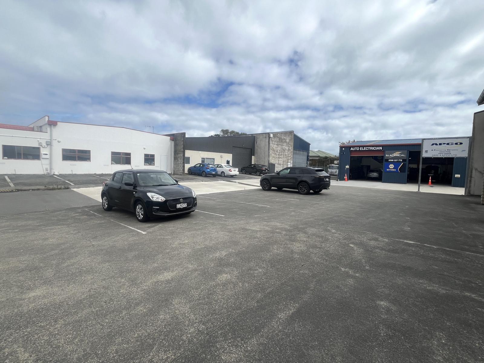 Unit A, 198 Kapti Road, Paraparaumu Beach