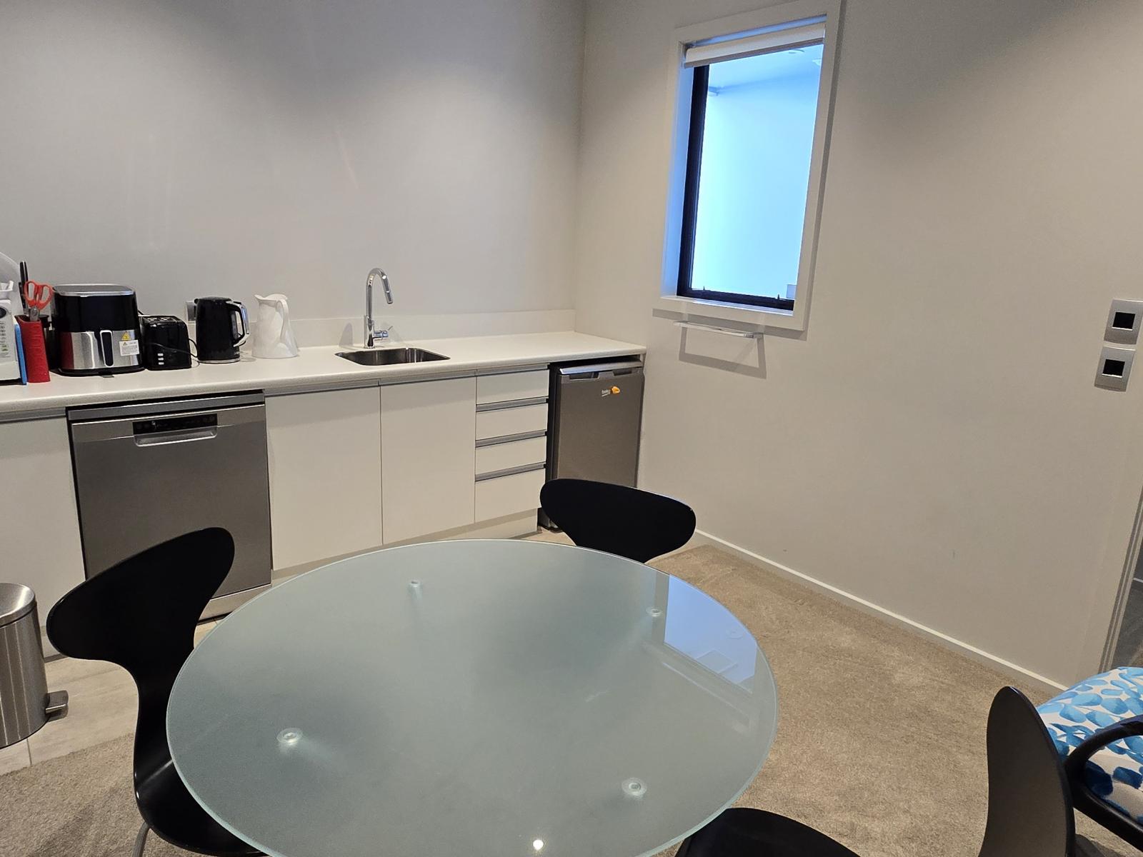 324 Broadway Avenue, Palmerston North