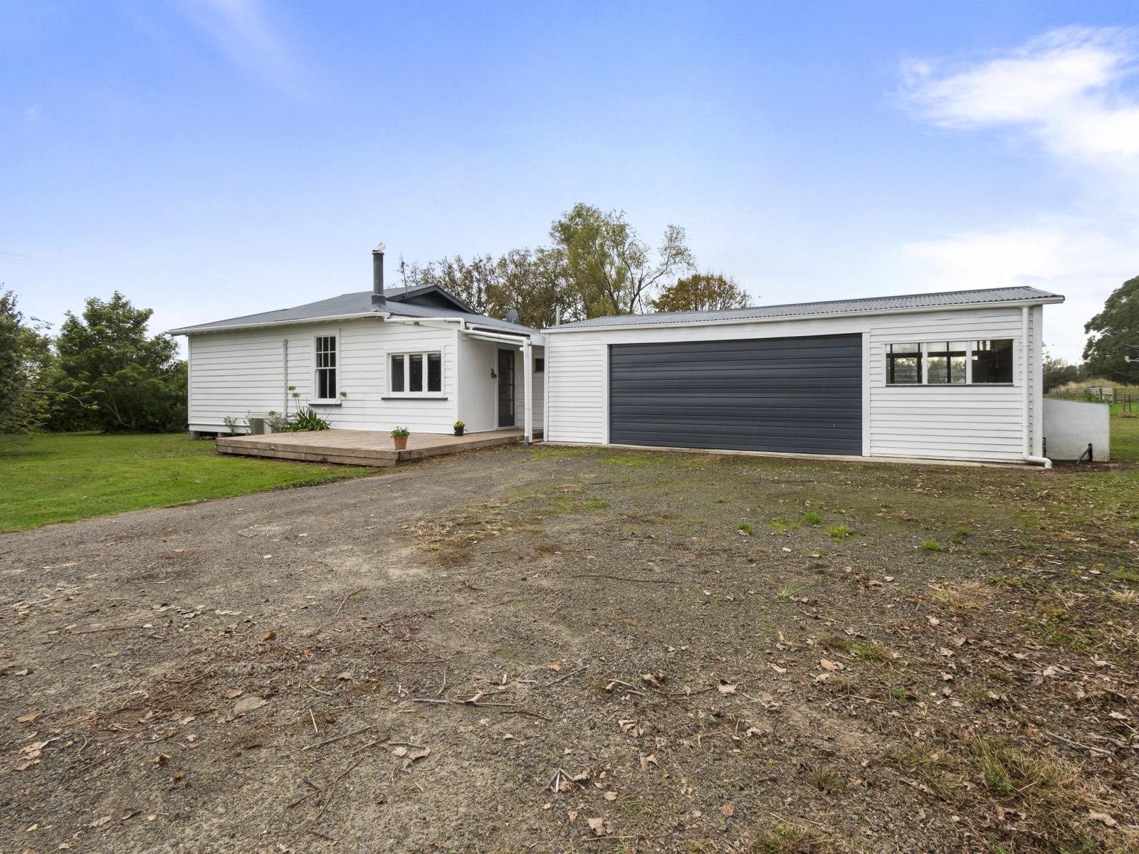 1367 Tennent Drive, Linton