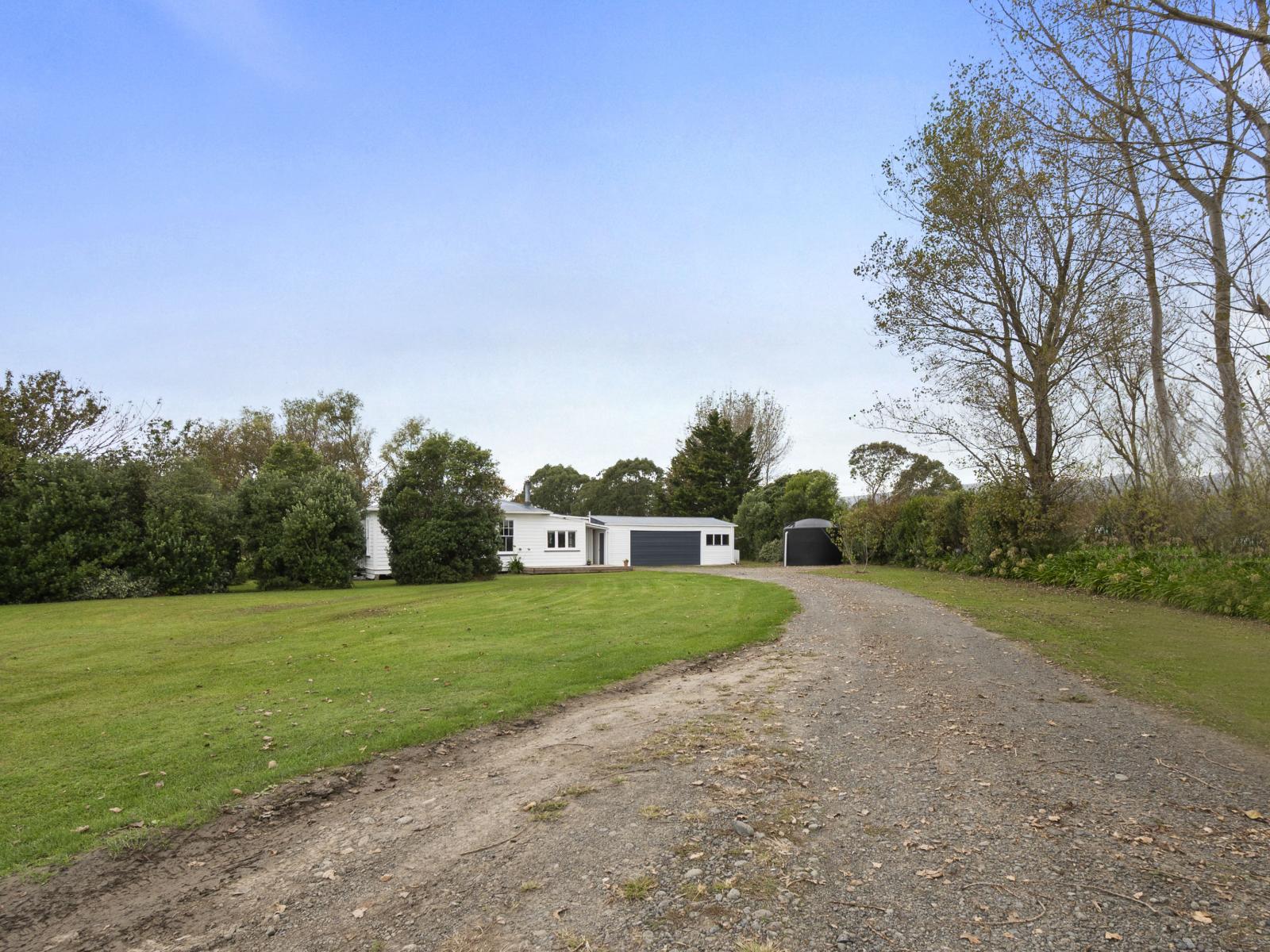 1367 Tennent Drive, Linton