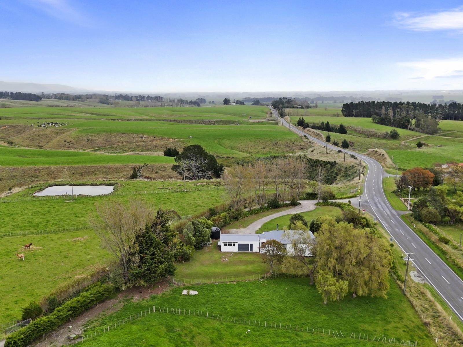 1367 Tennent Drive, Linton