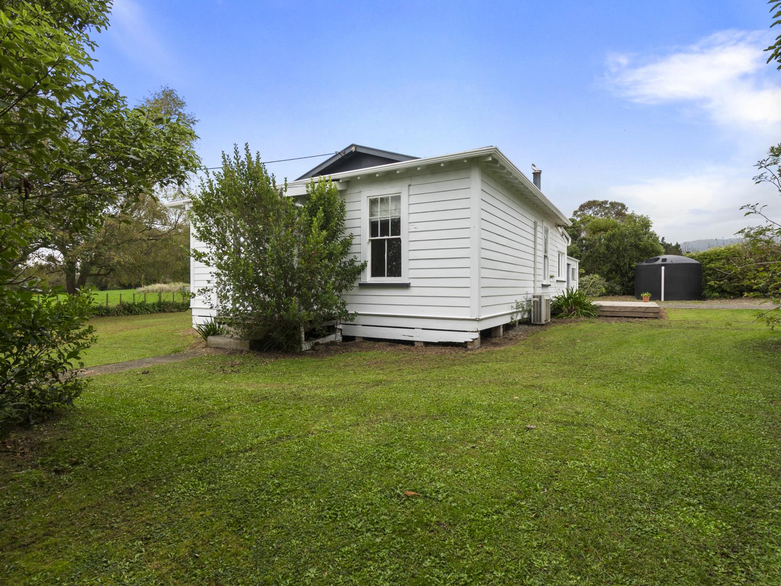1367 Tennent Drive, Linton