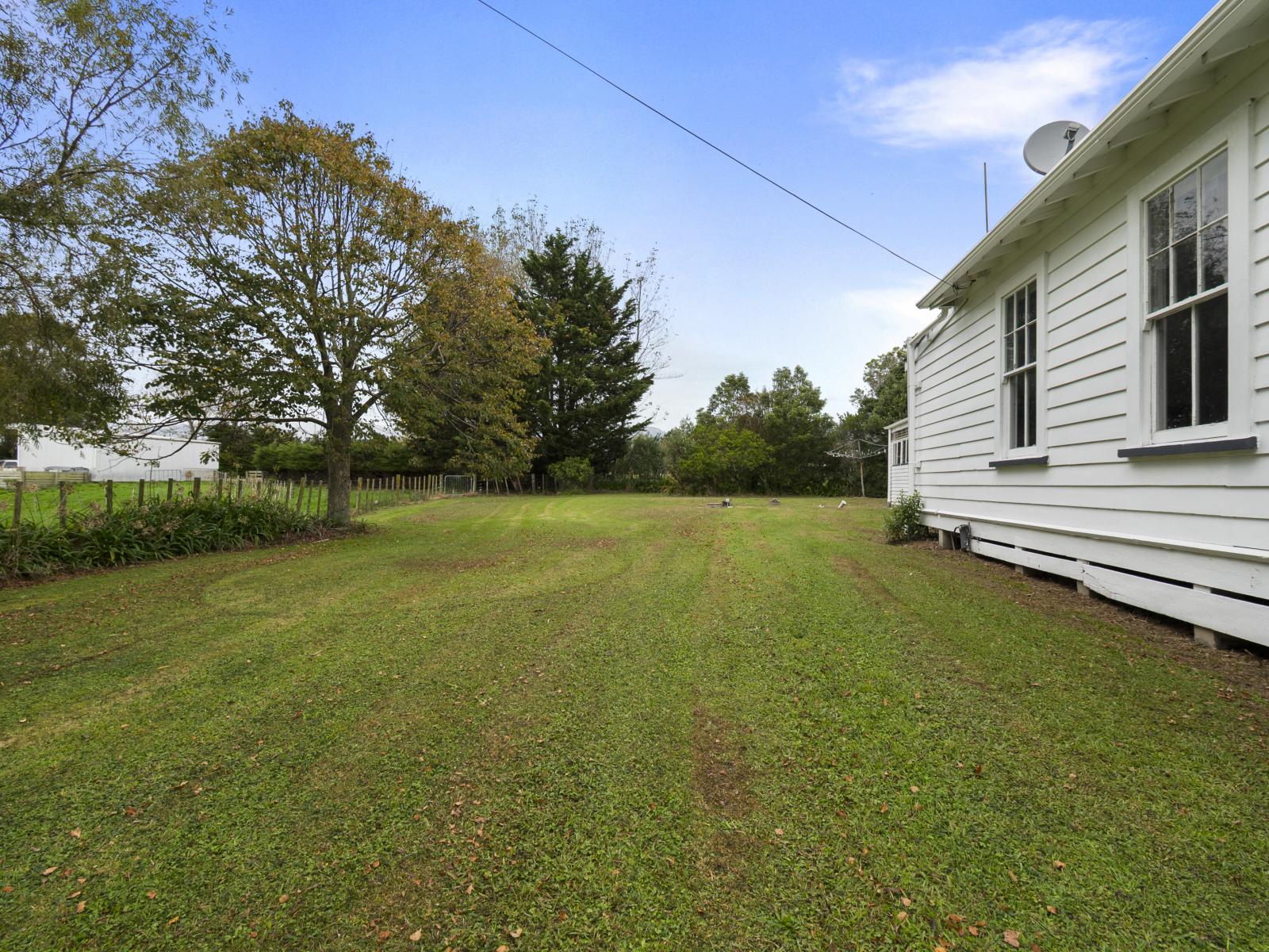 1367 Tennent Drive, Linton