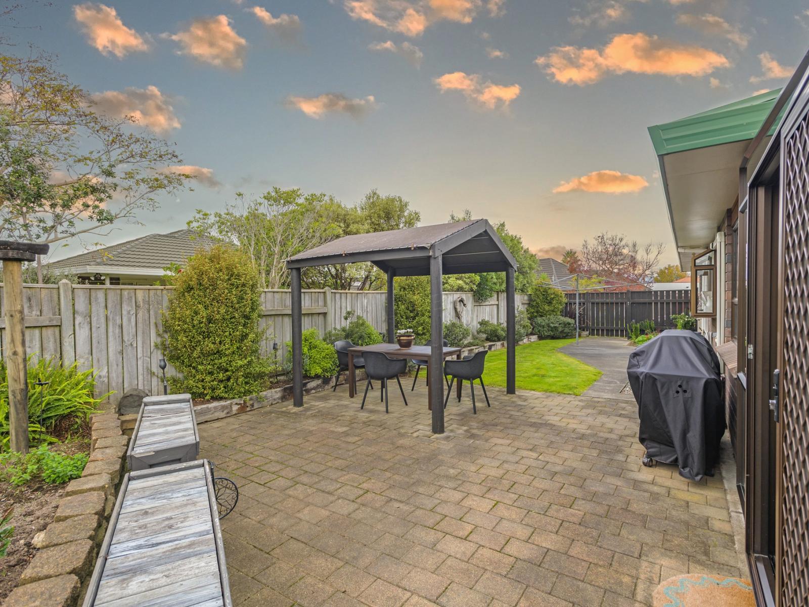 19 Clearview Drive, Milson