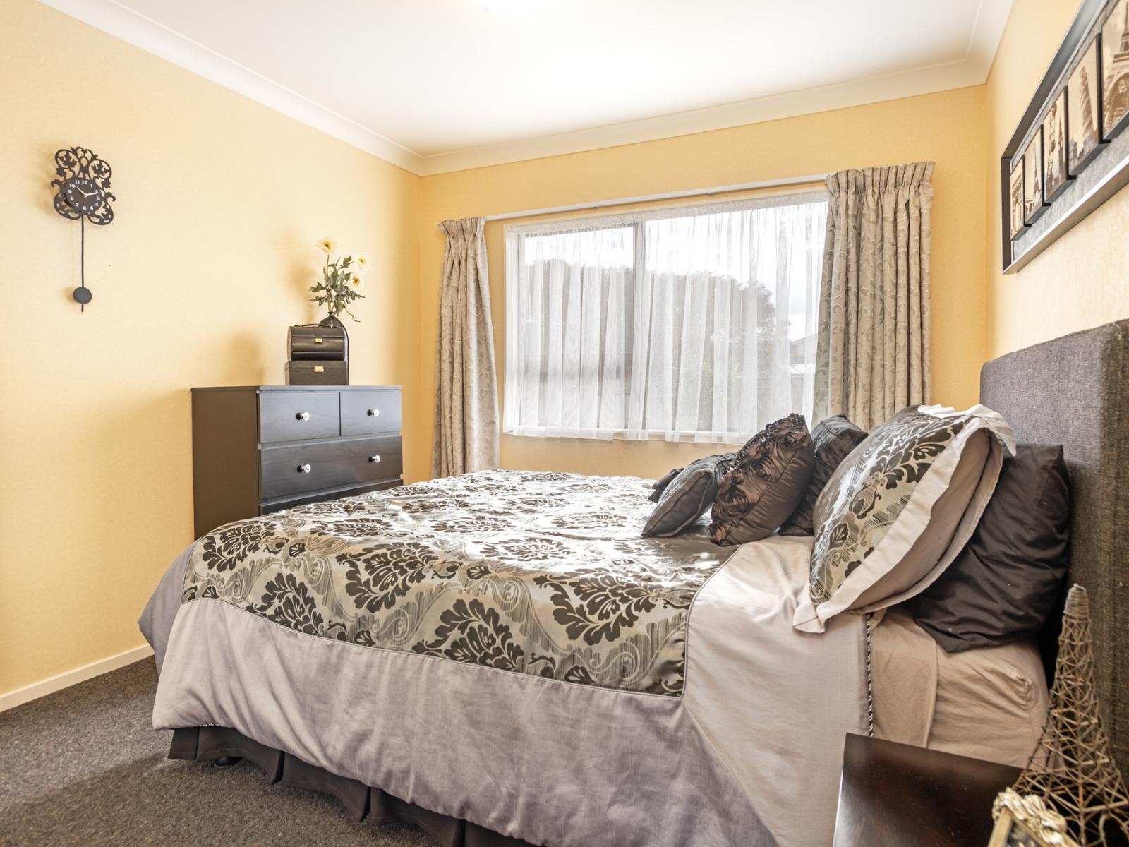 19 Clearview Drive, Milson