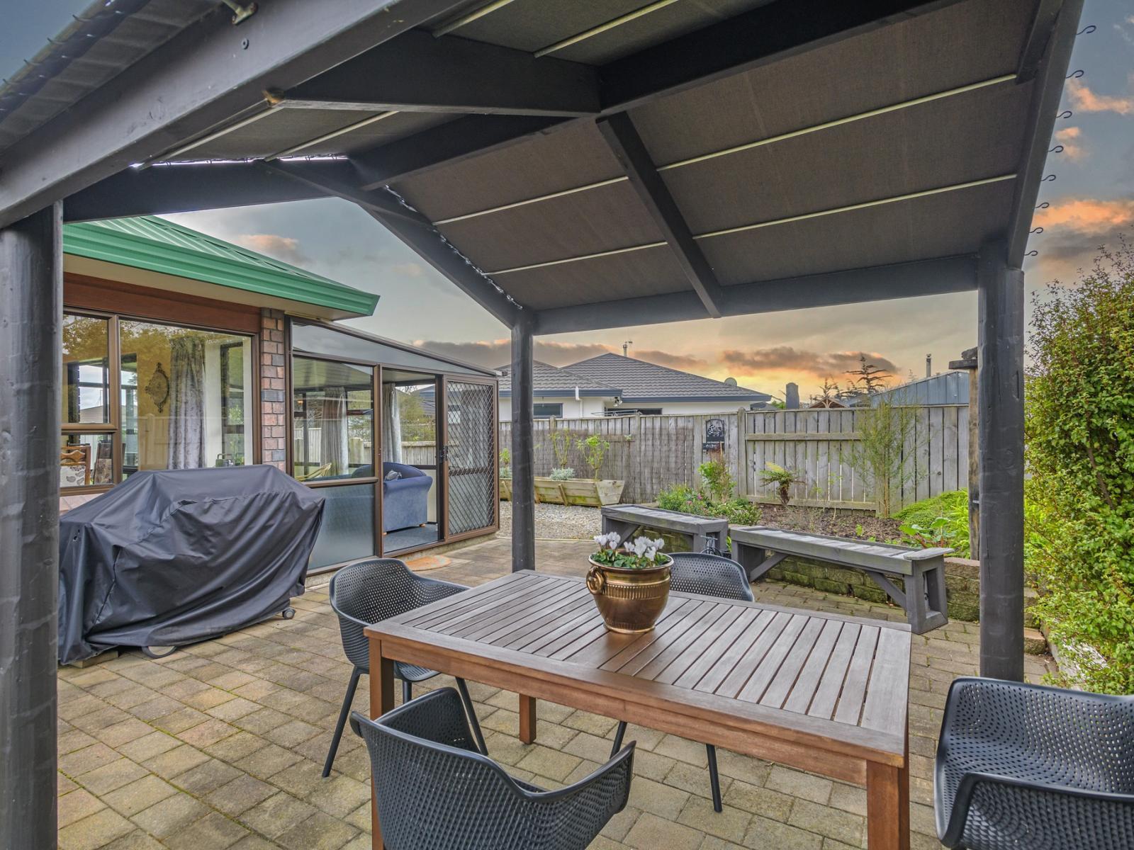 19 Clearview Drive, Milson