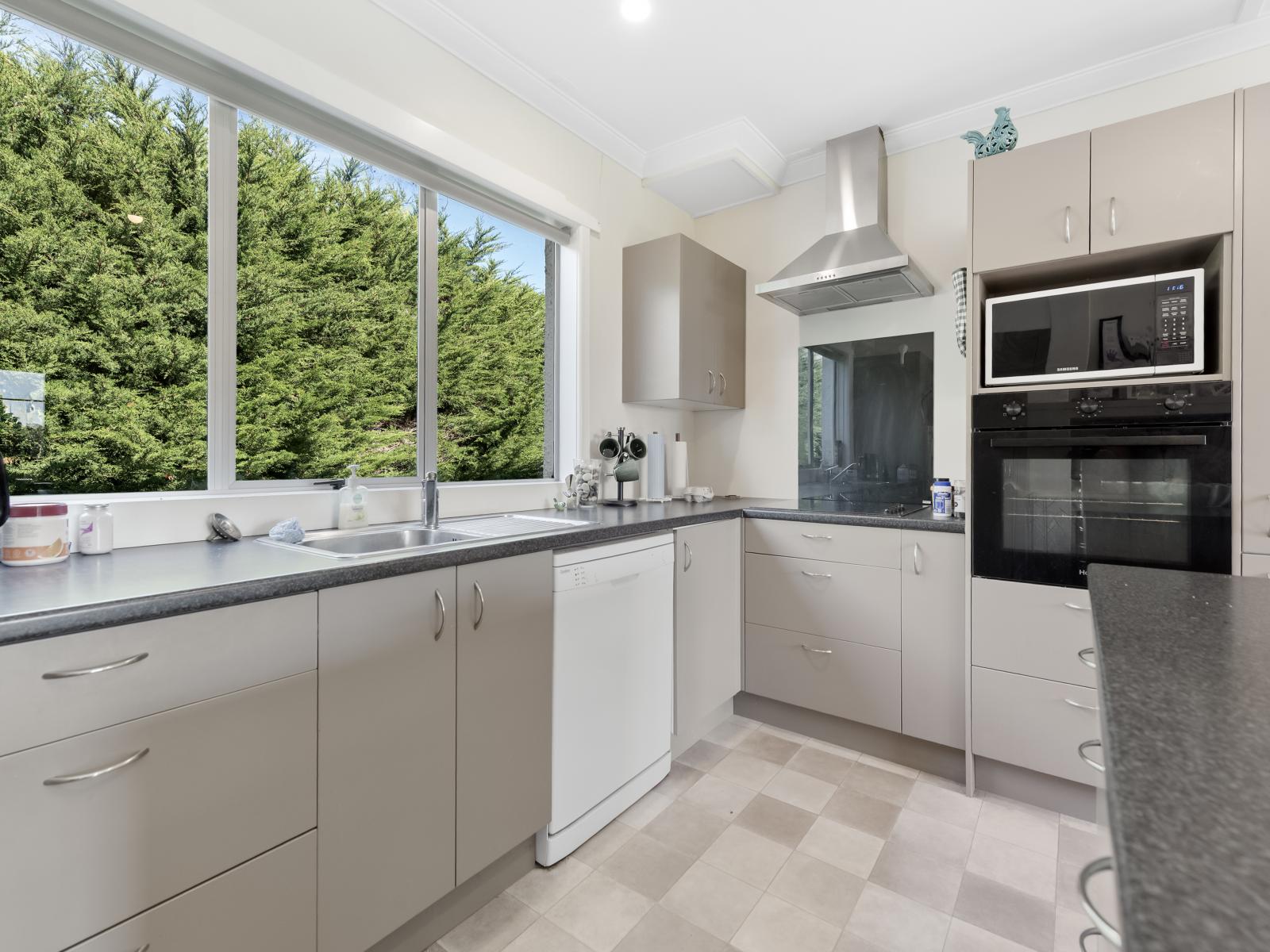 305B Waimumu Road, Waimumu
