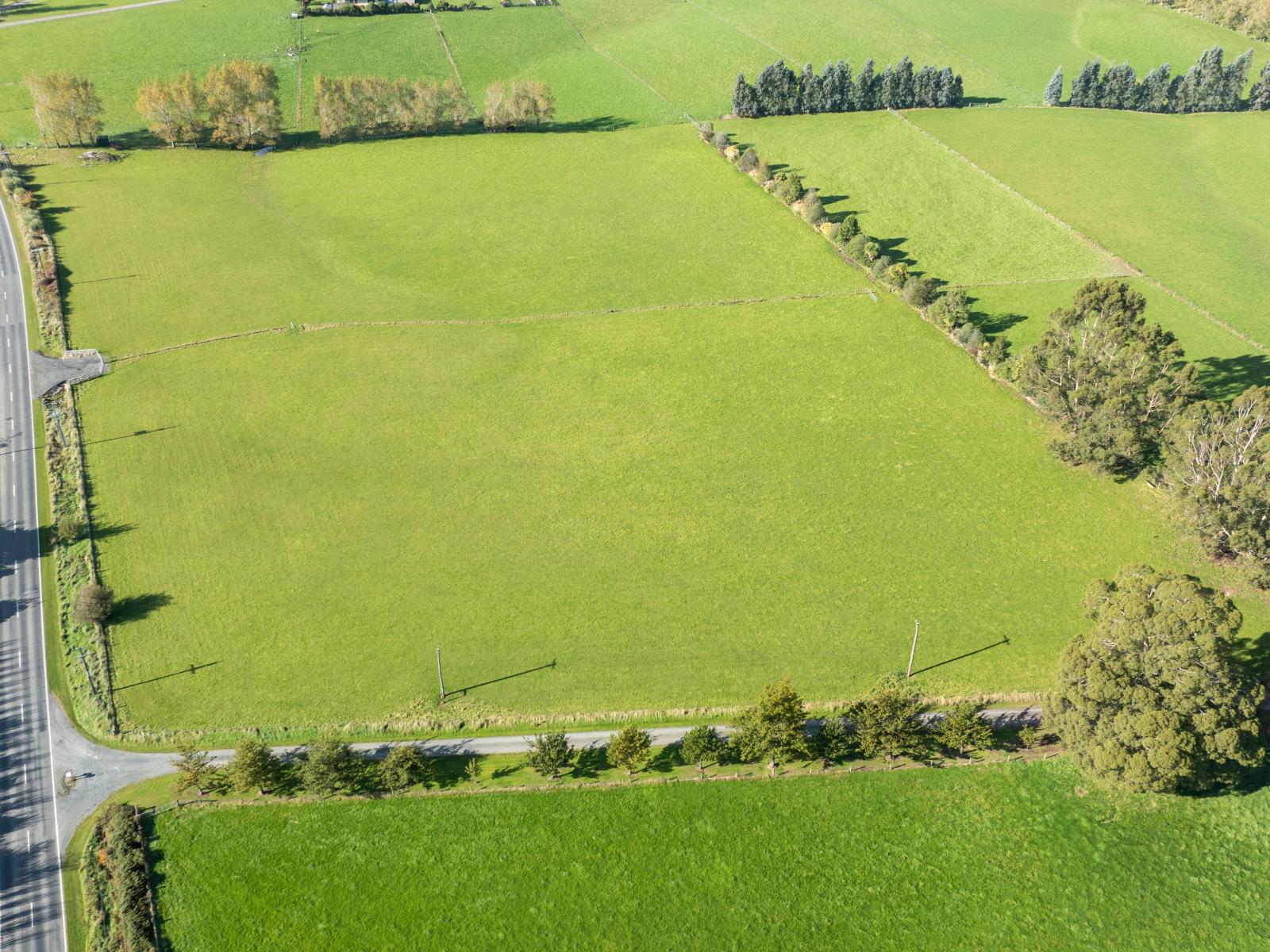 297 and 299 Waimumu Road, Waimumu