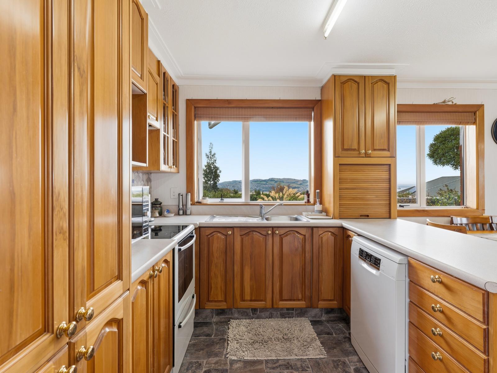 87 Riselaw Road, Calton Hill