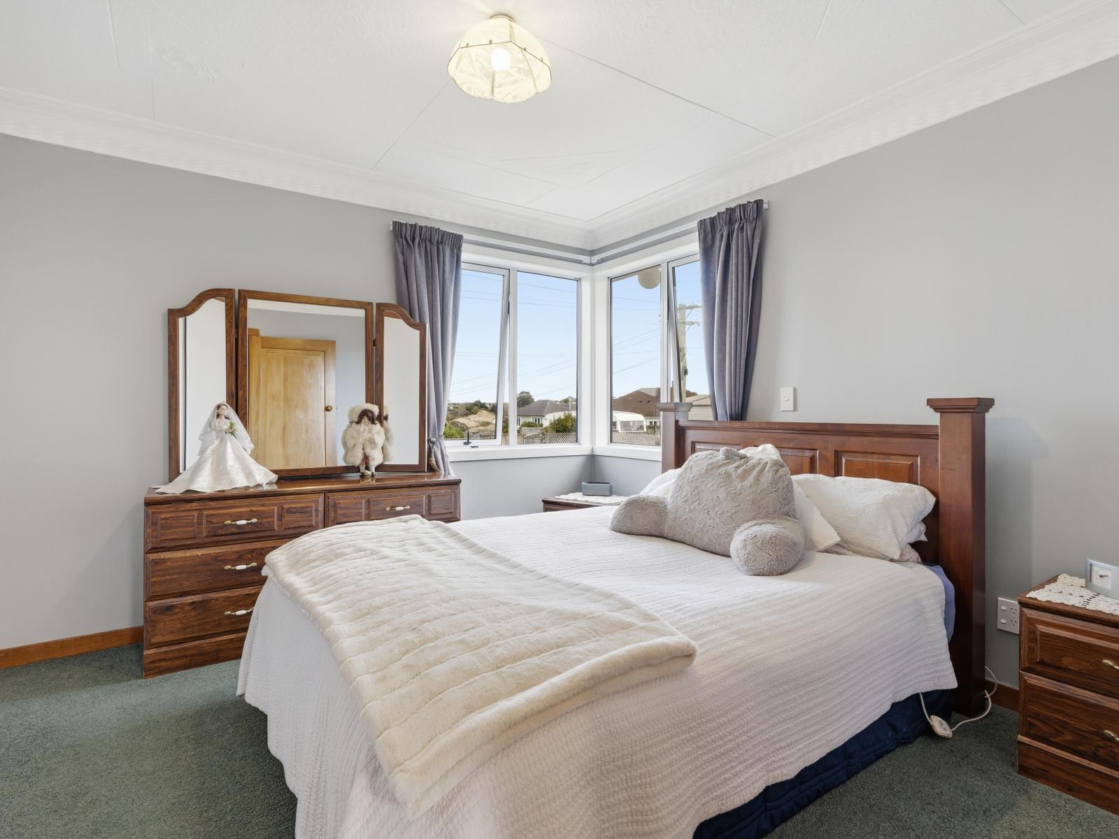 87 Riselaw Road, Calton Hill
