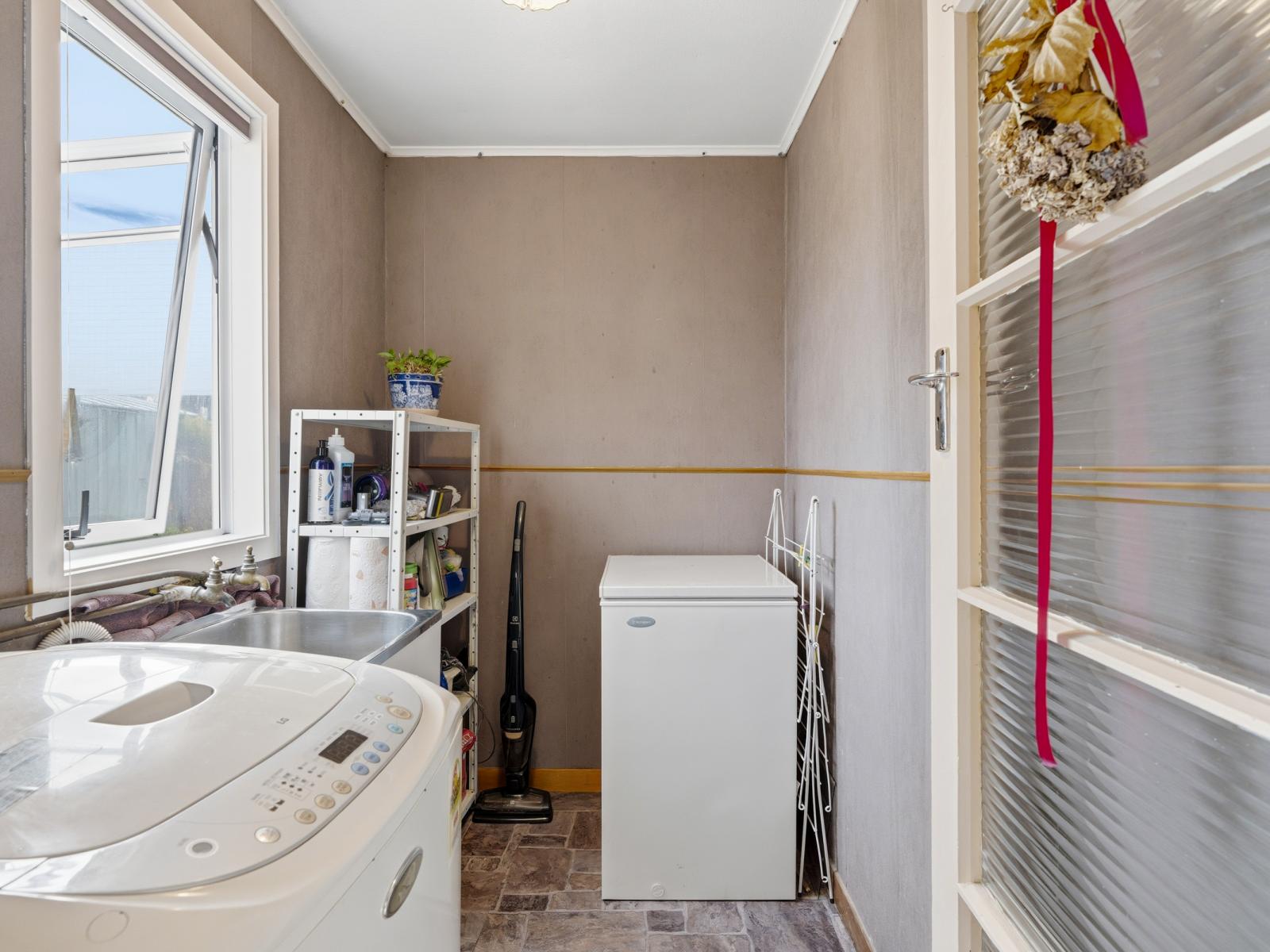 87 Riselaw Road, Calton Hill