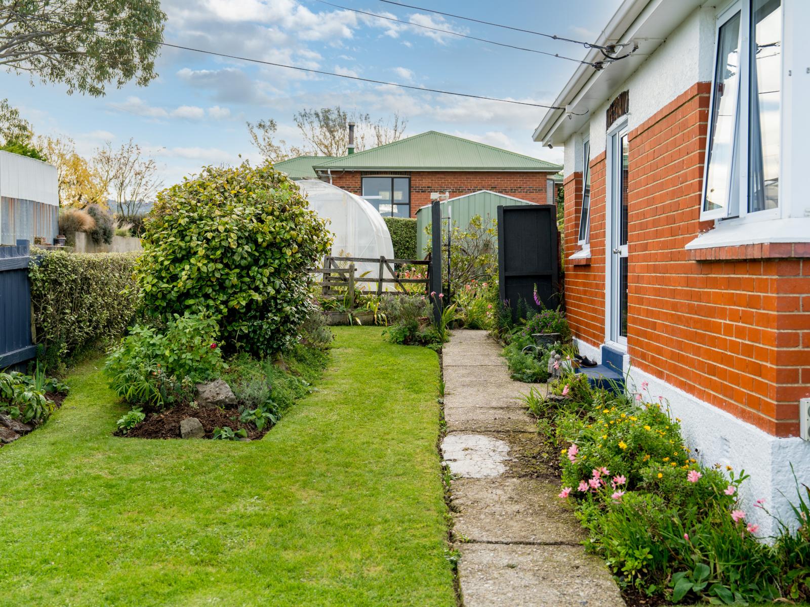 87 Riselaw Road, Calton Hill