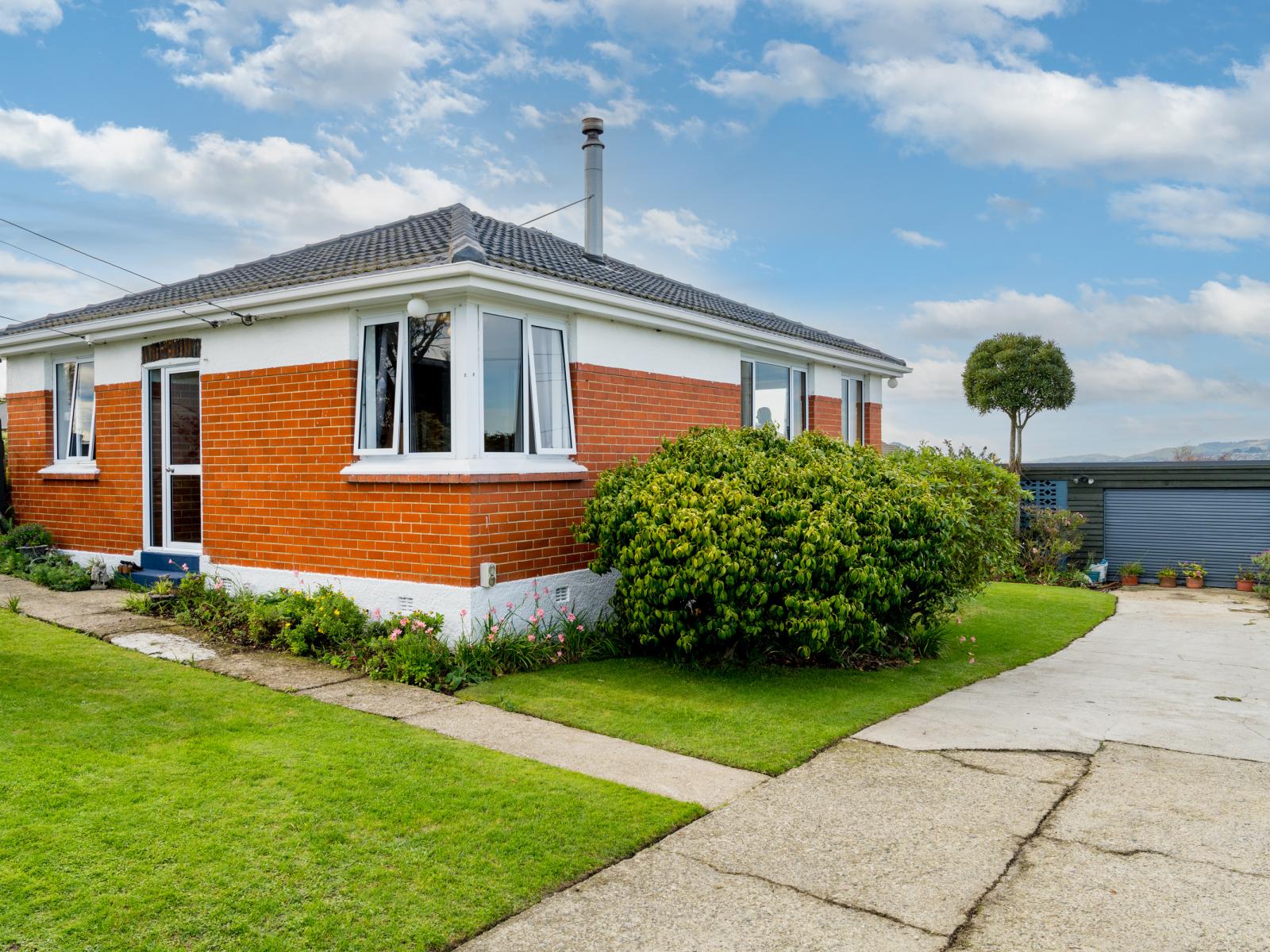 87 Riselaw Road, Calton Hill