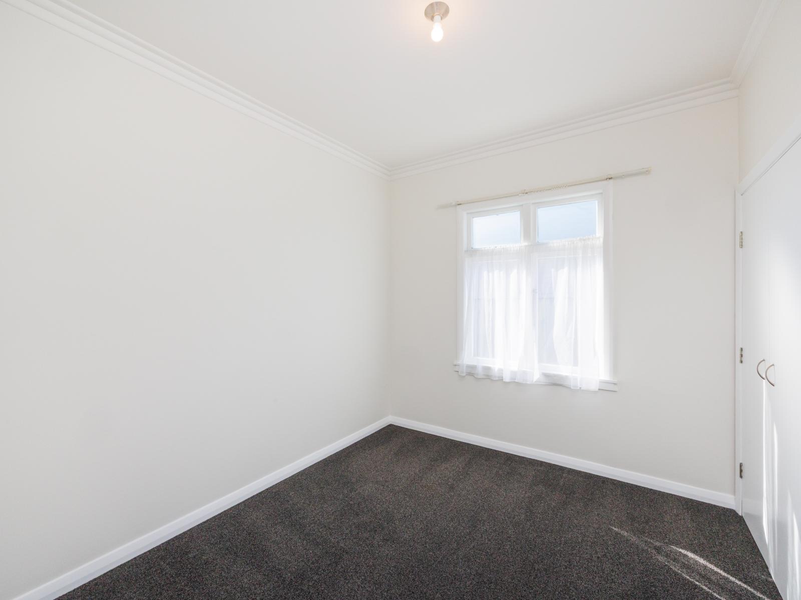 657 Featherston Street, Roslyn