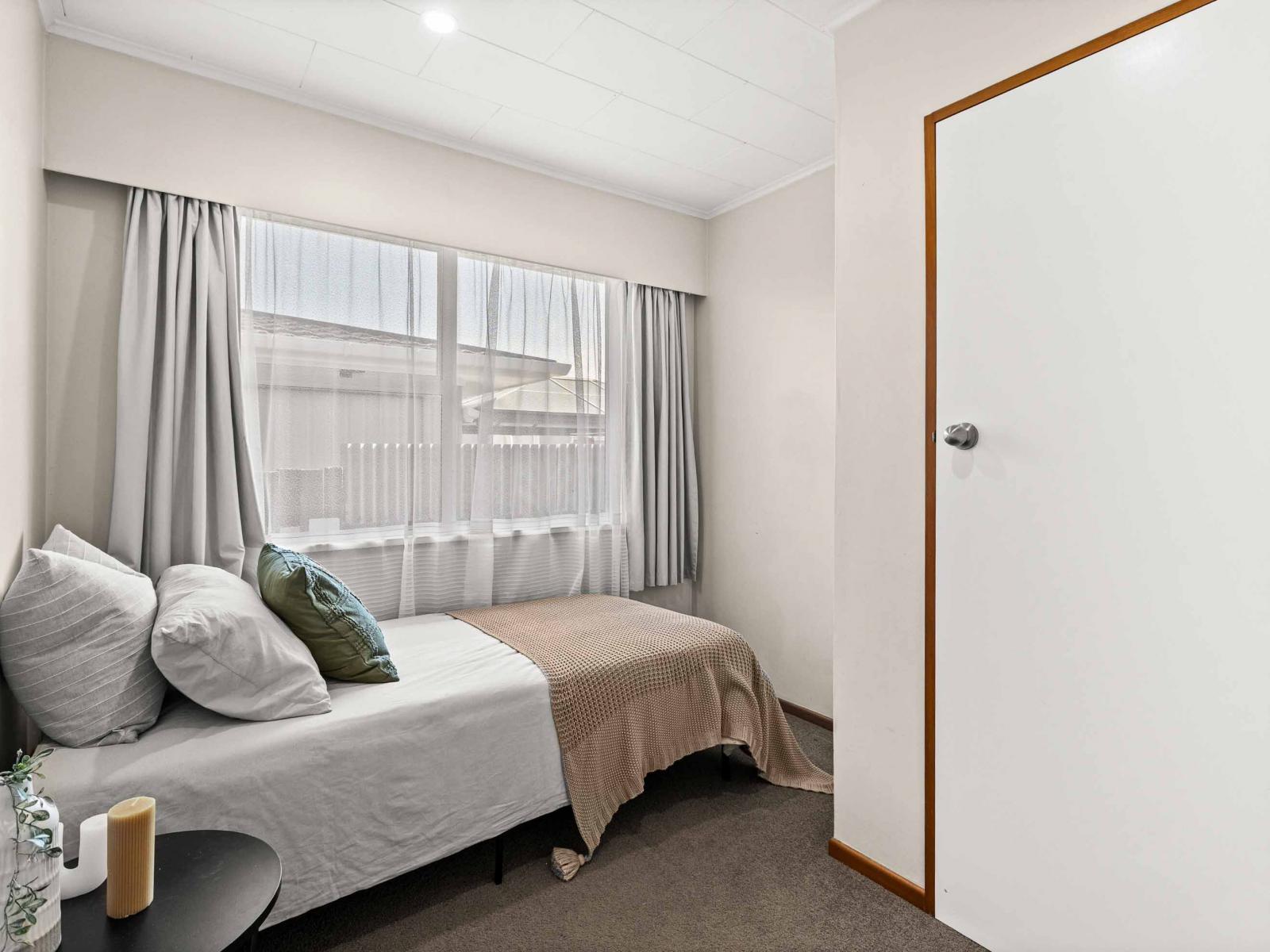 12 Lyttelton Crescent, Tamatea