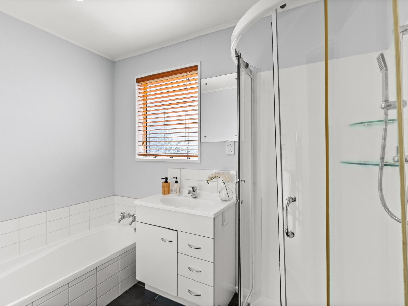 12 Lyttelton Crescent, Tamatea