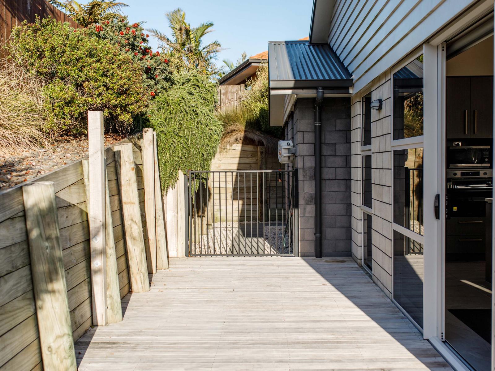 20 Fishermans Drive, Coastlands