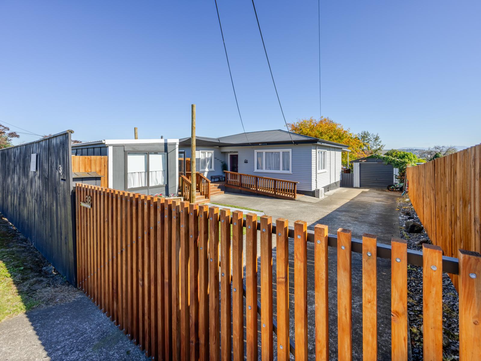 38 Racecourse Road, Waipukurau