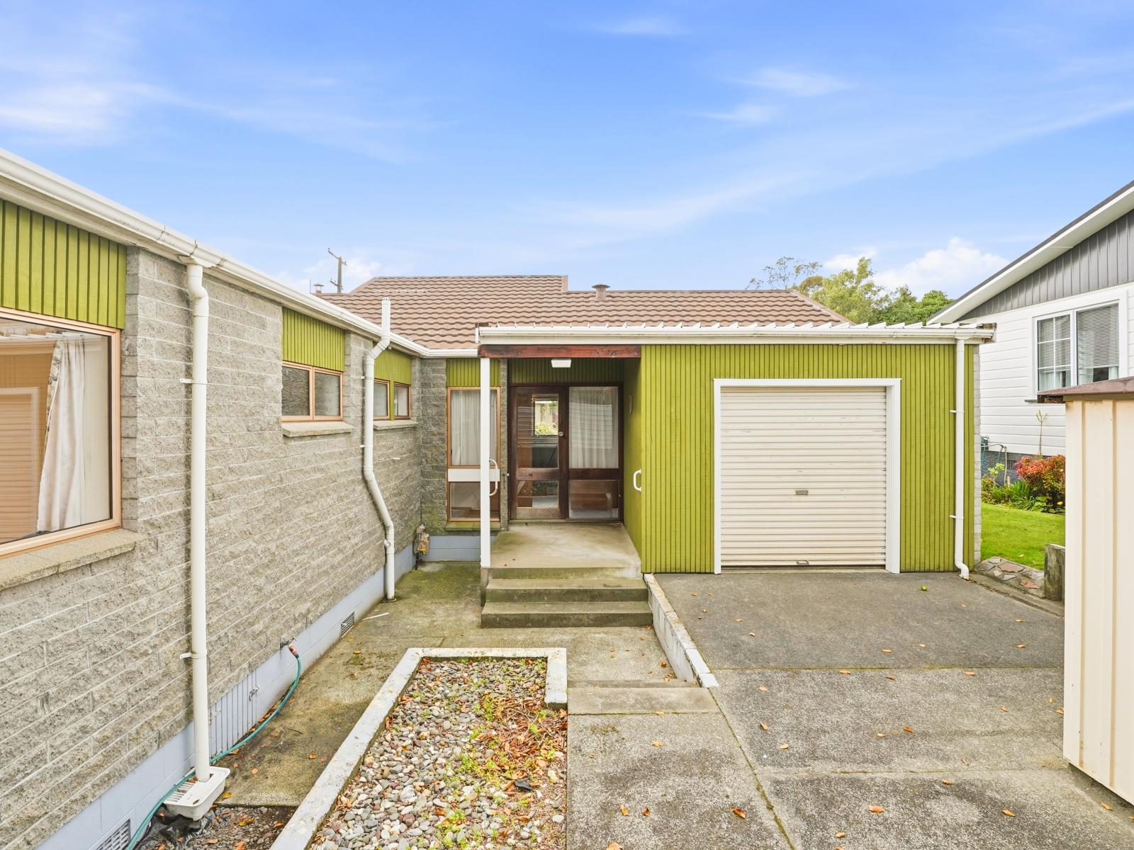 47 Parkes Avenue, St Johns Hill