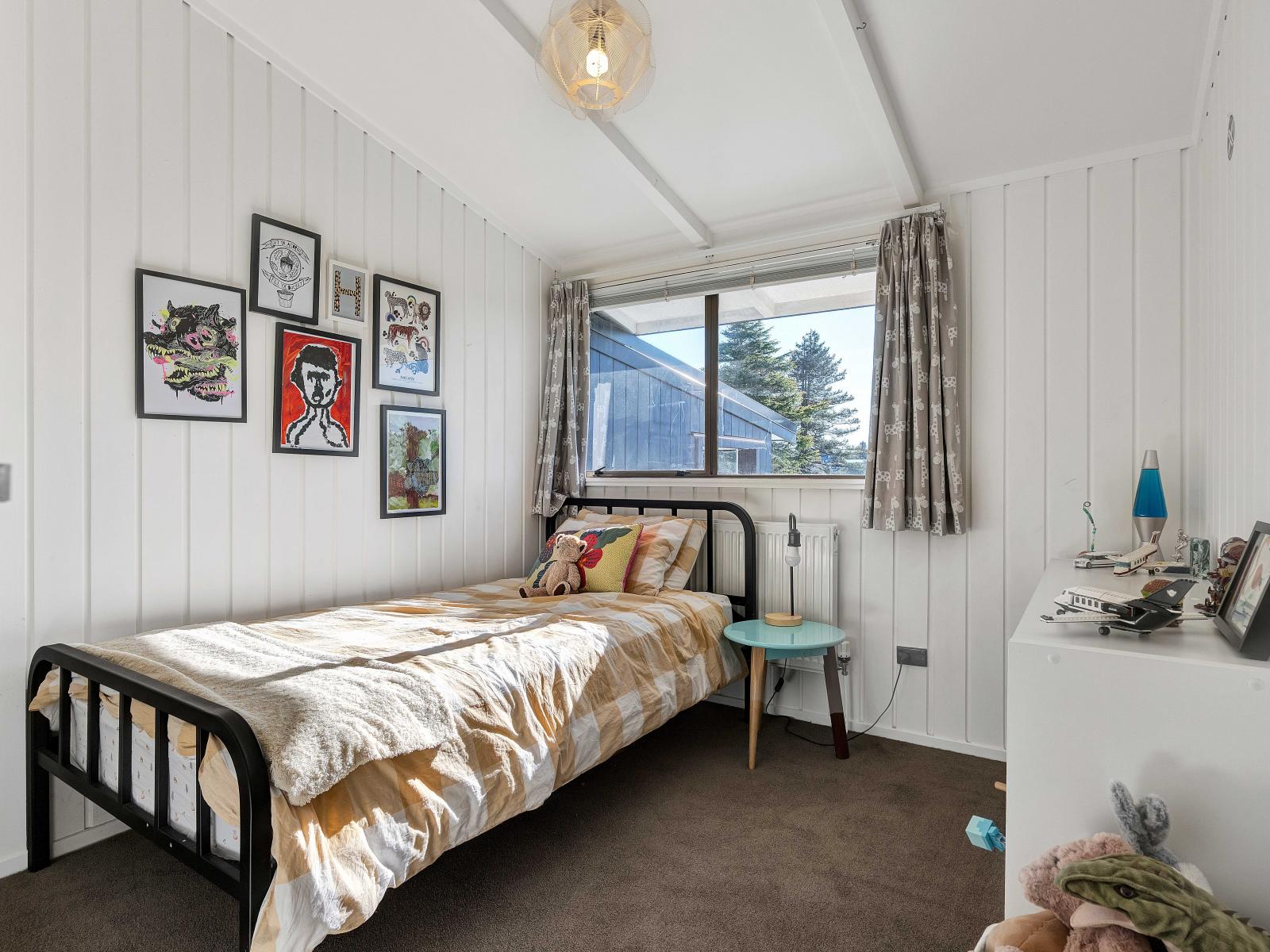 62D Poplar Grove, Whalers Gate