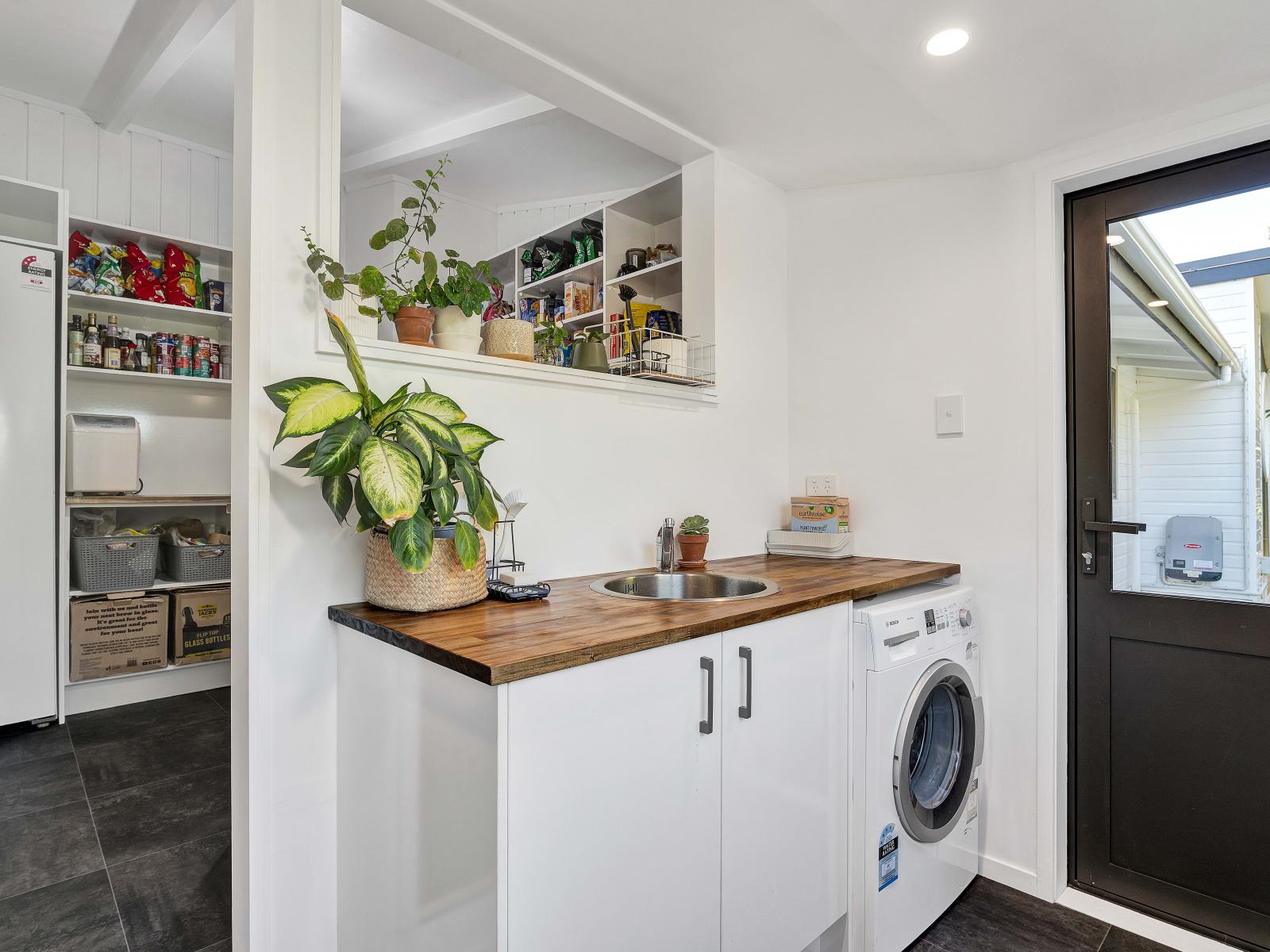 62D Poplar Grove, Whalers Gate