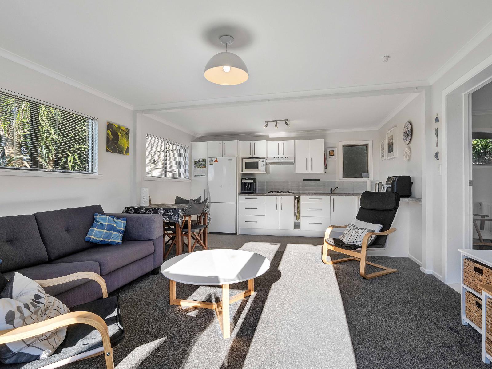 62D Poplar Grove, Whalers Gate