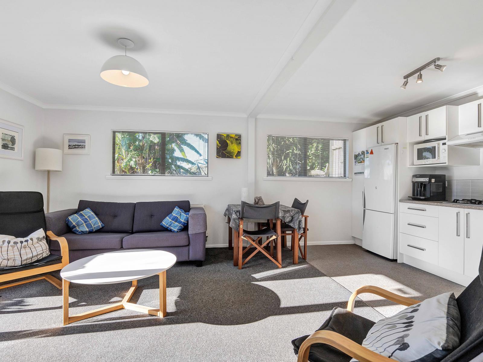 62D Poplar Grove, Whalers Gate