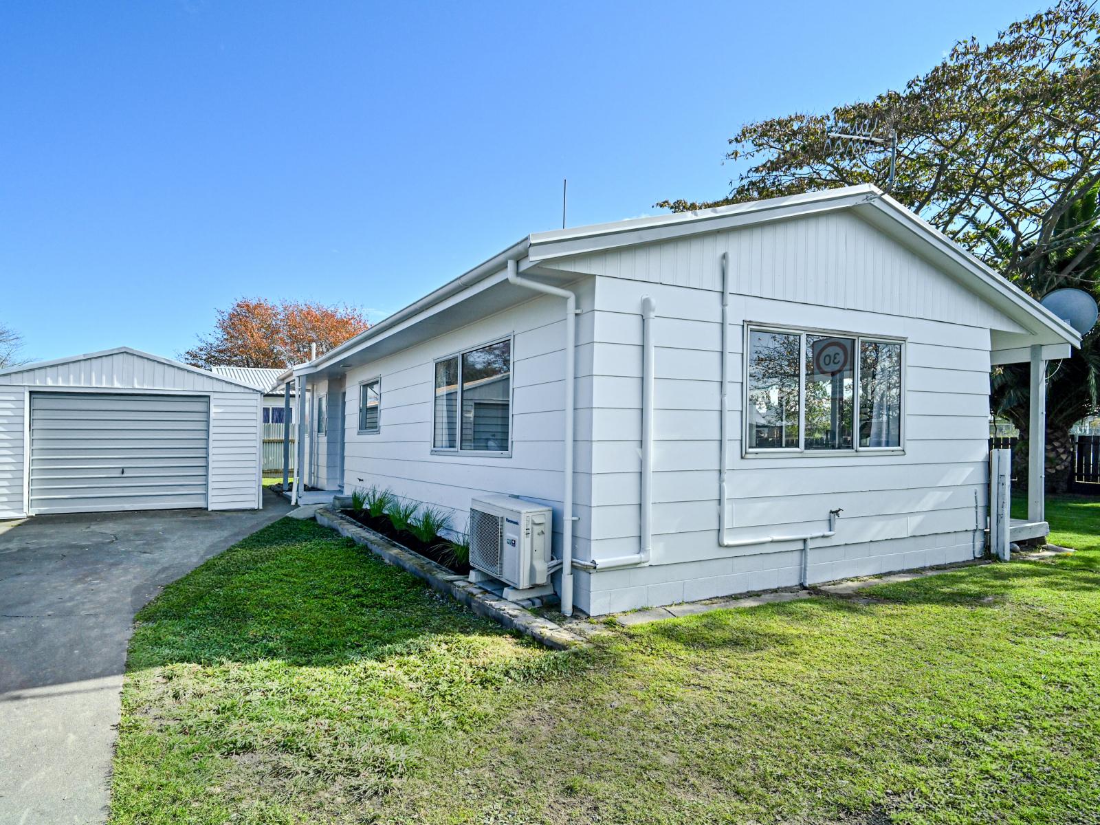 Unit 2, 2 Tarbet Place, Flaxmere