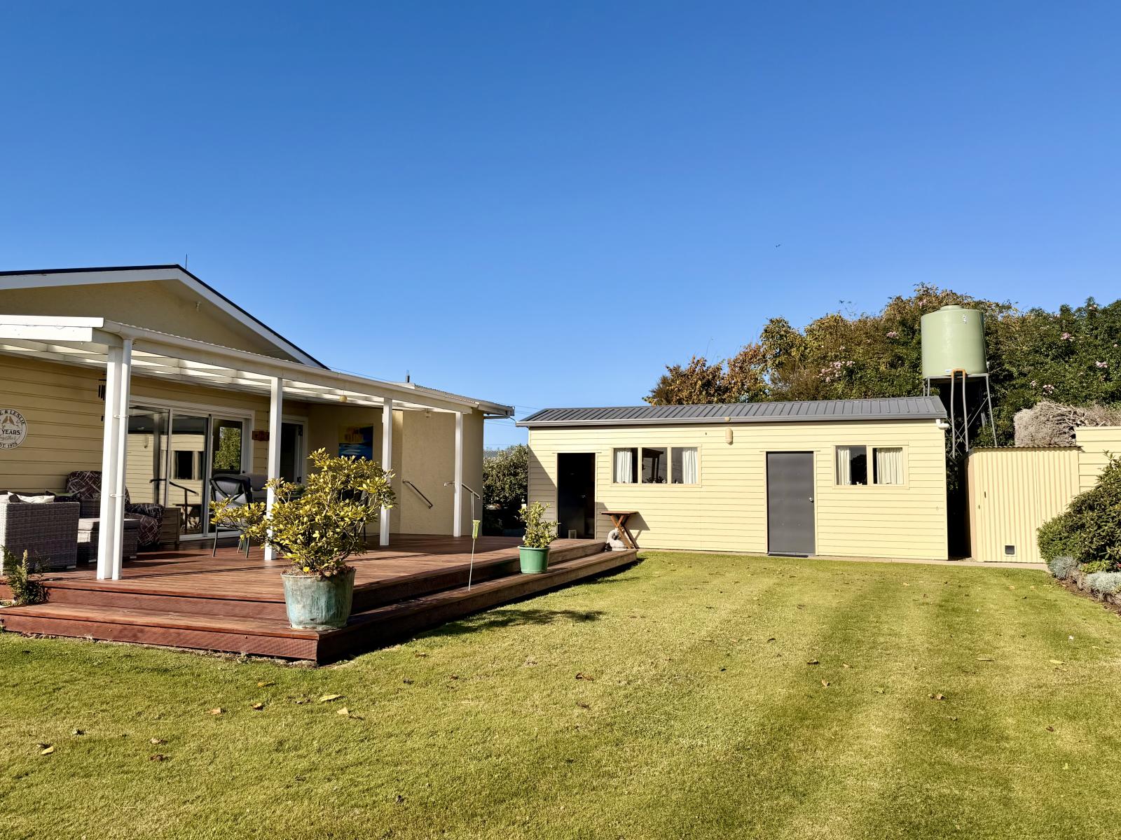 133 Ferry Road, Richmond