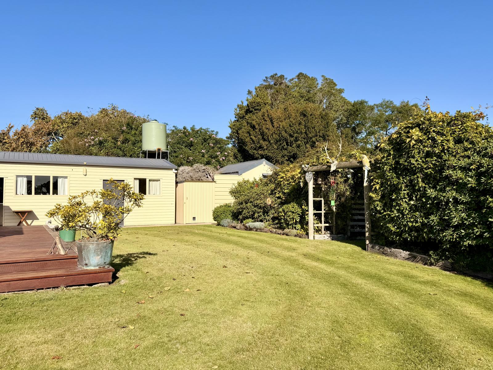 133 Ferry Road, Richmond