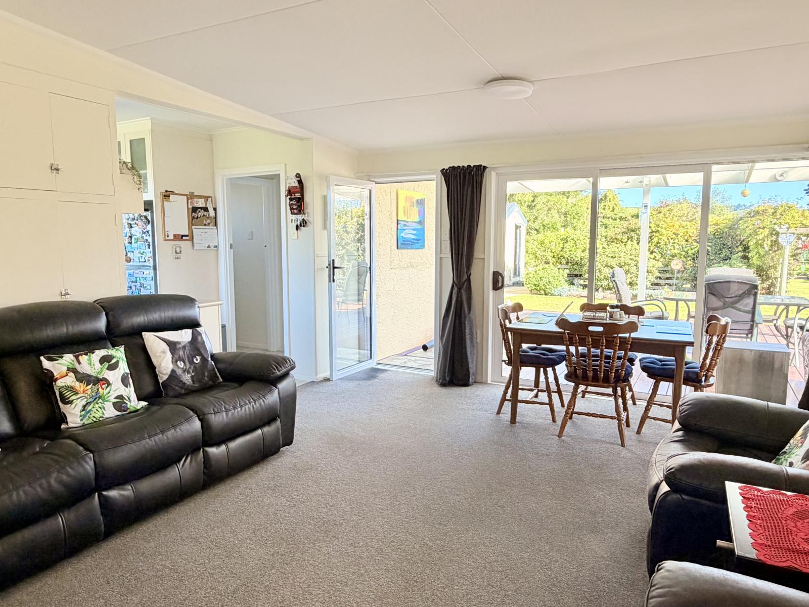 133 Ferry Road, Richmond