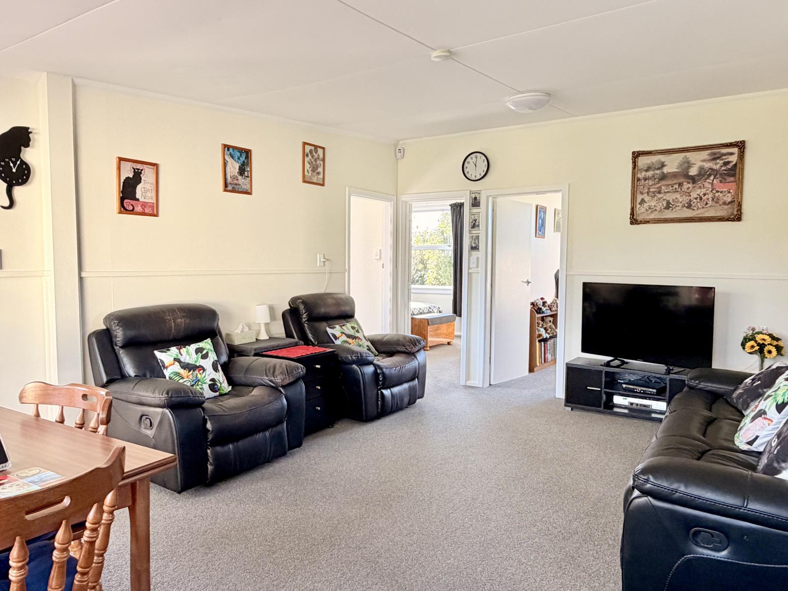 133 Ferry Road, Richmond