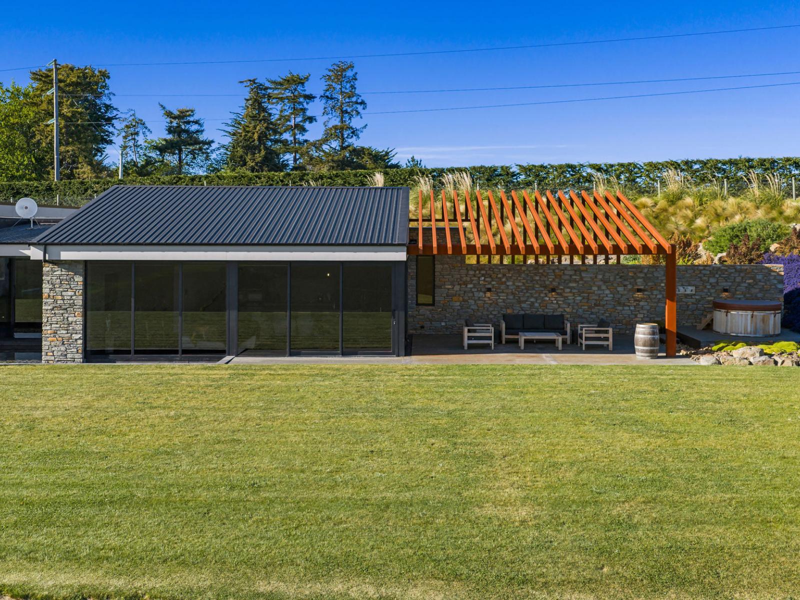 418 Spur Road, Rosewill