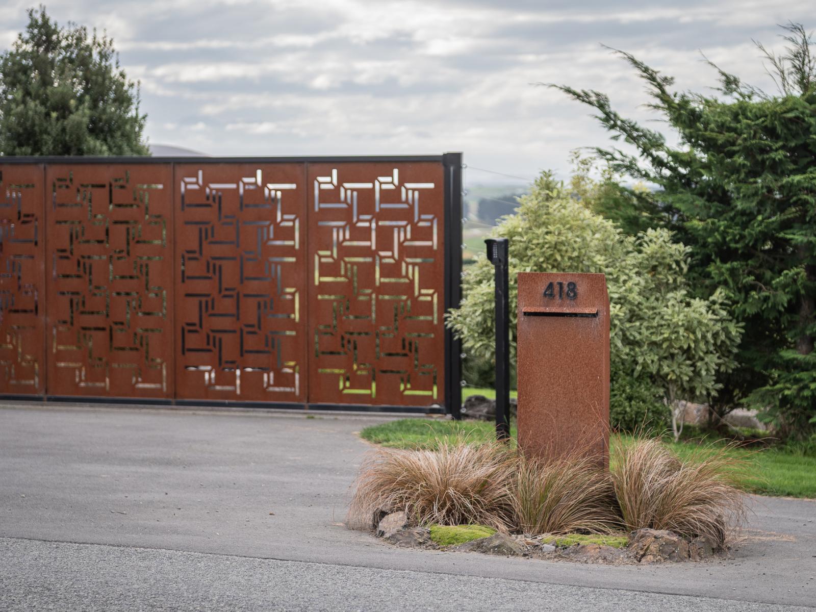 418 Spur Road, Rosewill
