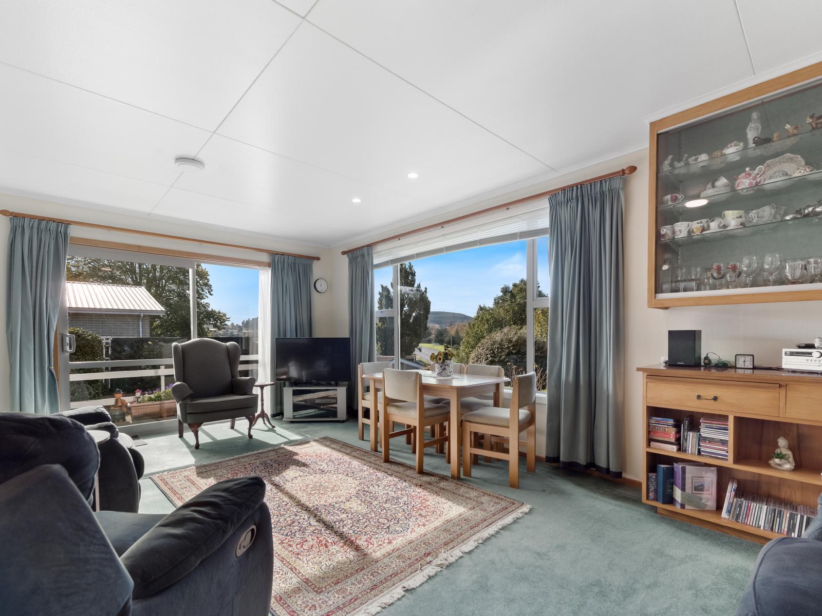 13 Railway Esplanade, East Gore