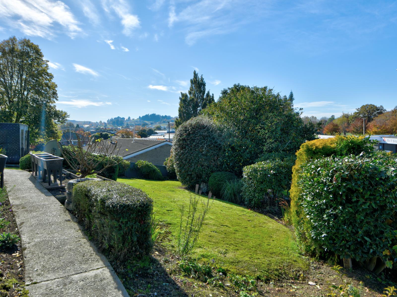 13 Railway Esplanade, East Gore