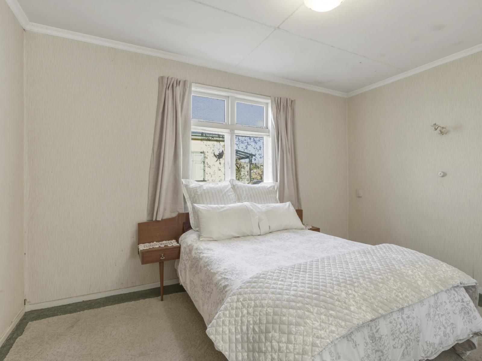 16 Feltham Street, Hunterville