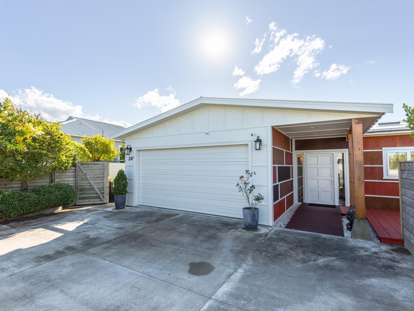 24 and 24a Colville Street, Masterton