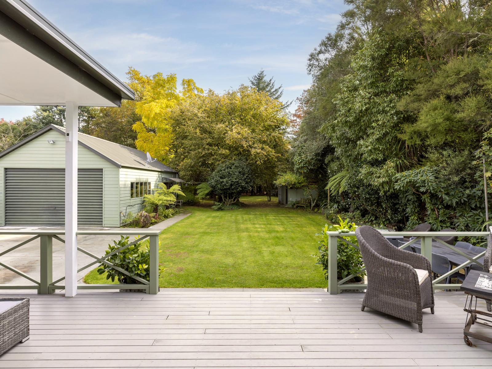 1429 River Road, Broadlands