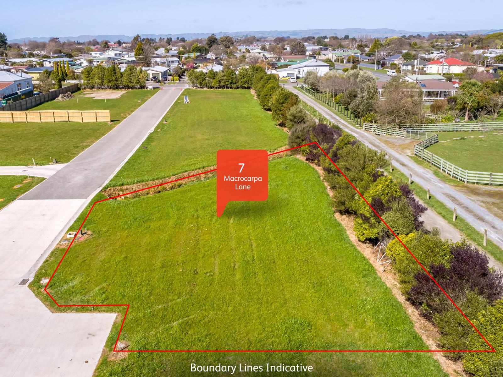 5,7,8a Macrocarpa Lane, Carterton