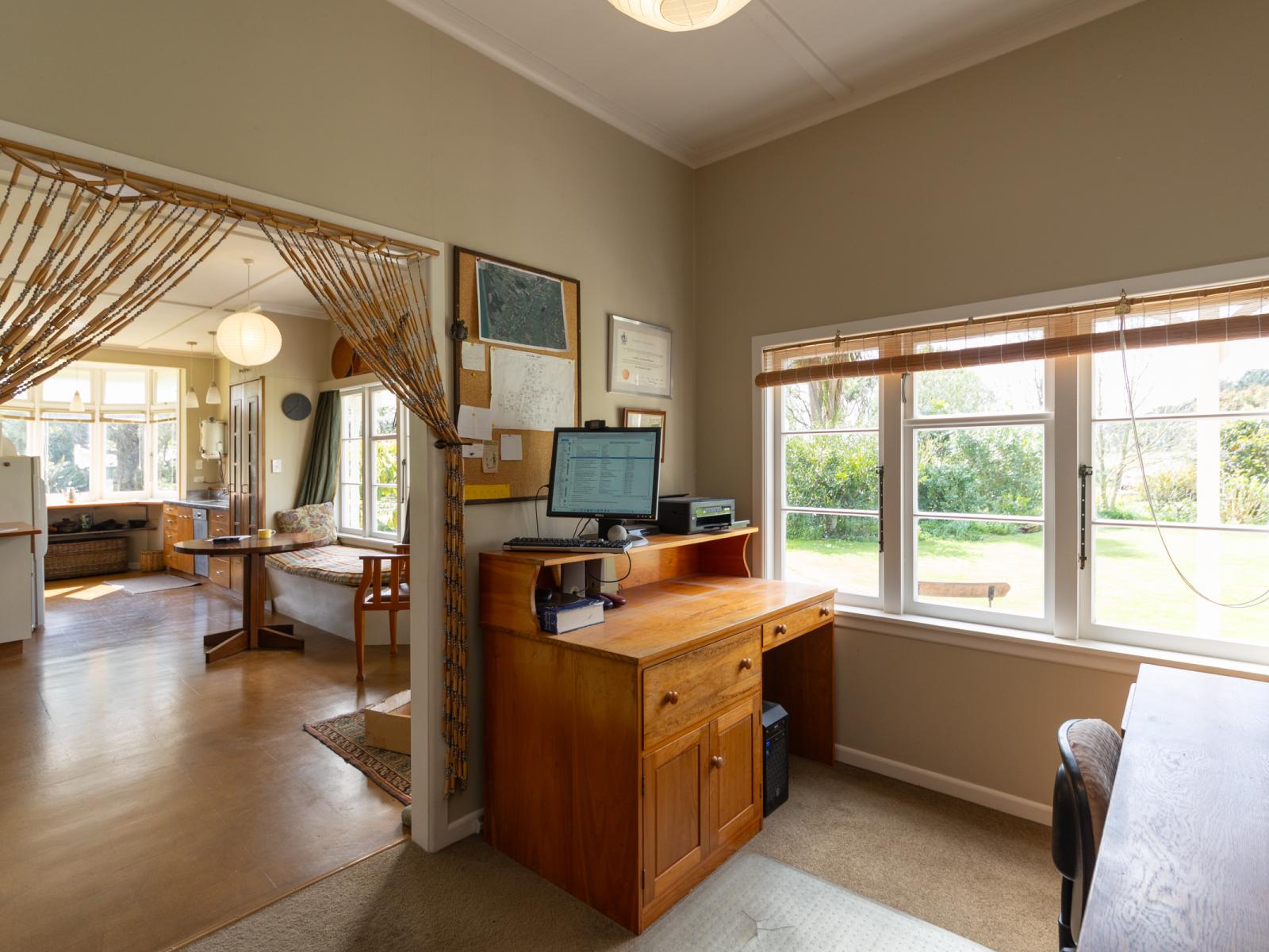 1522 Parewanui Road, Bulls